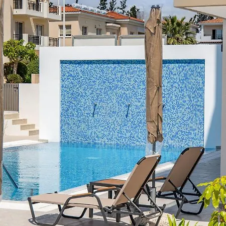 Adolina Two Bedroom 201 By Ezoria Lejlighed *